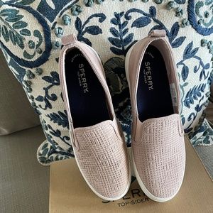 Women’s New Sperry’s 8.5